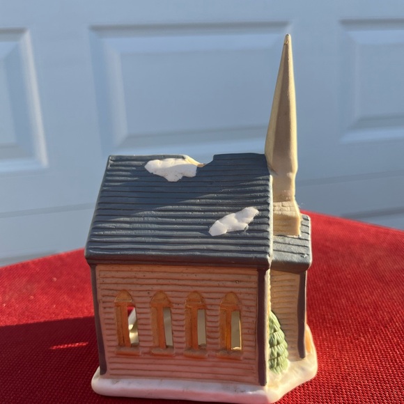 Vintage Colonial Candle Porcelain Church  Votive  Candle Holder - Picture 2 of 4